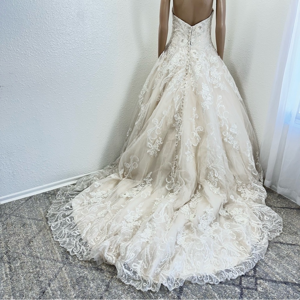 Allure Bridals Gown 9413 champagne ivory size 12 sweetheart princess - Picture 13 of 17